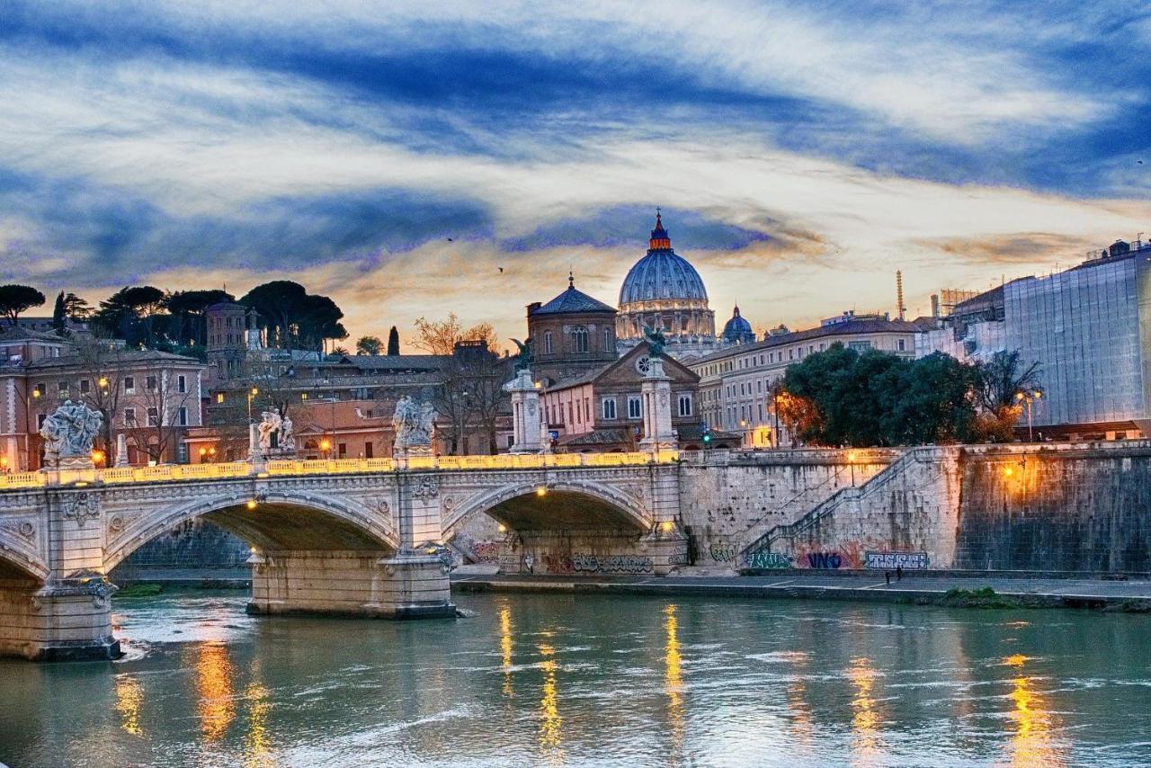 Appartamento [S.Pietro-Trastevere] Loft silenzioso nel cuore di Roma Esterno foto